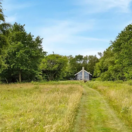 Odger - 150m To The Fjord By Interhome *