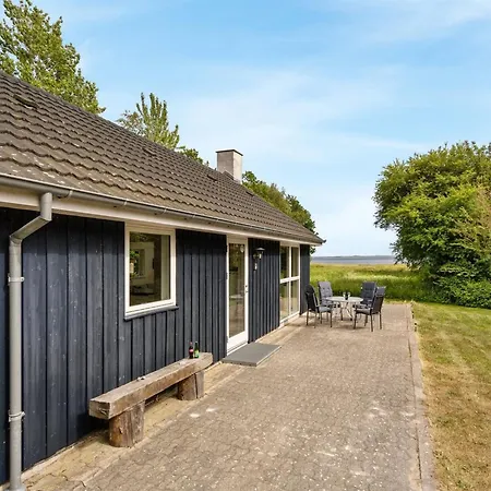 Odger - 150m To The Fjord By Interhome *
